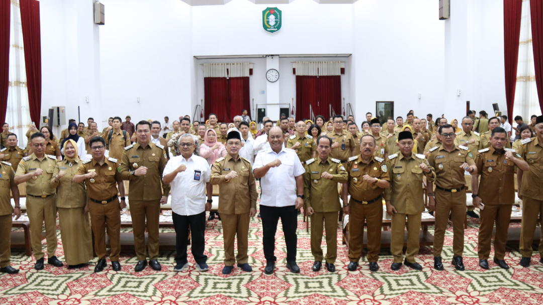 Gotong Royong Sukseskan MBG, BGN Kabupaten Karimun dan Pemda se-Provinsi Kalbar Teken MoU 
