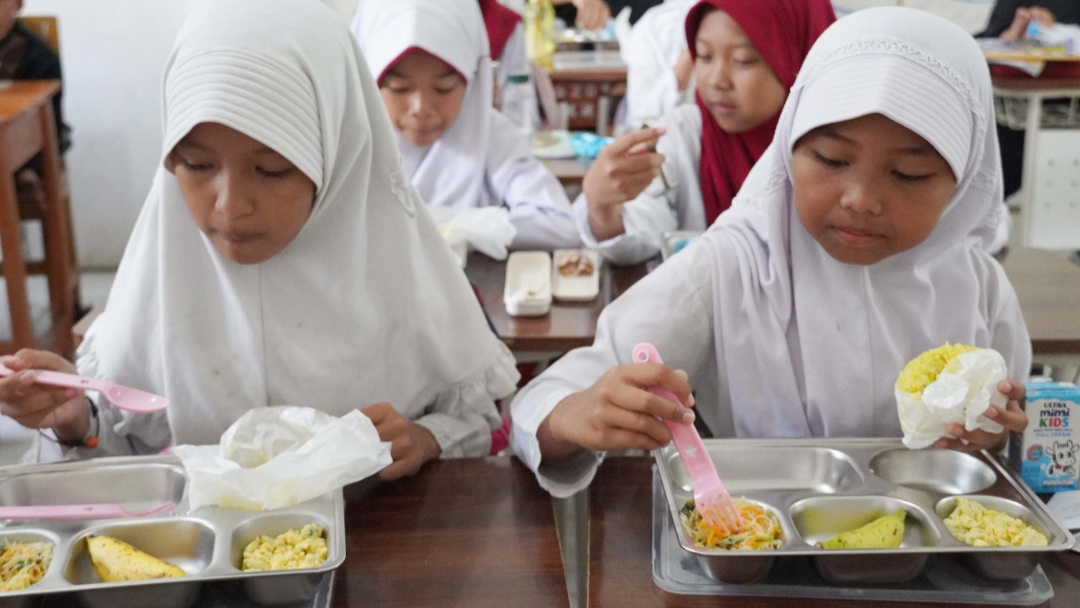 Klarifikasi BGN Kabupaten Karimun Terkait Viral Menu MBG Berupa Bahan Mentah di Tangerang Selatan